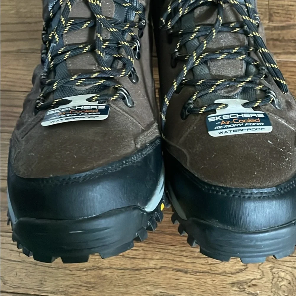 Skechers sketchers traven